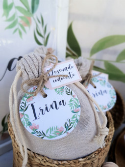 Pegatinas  y etiquetas...